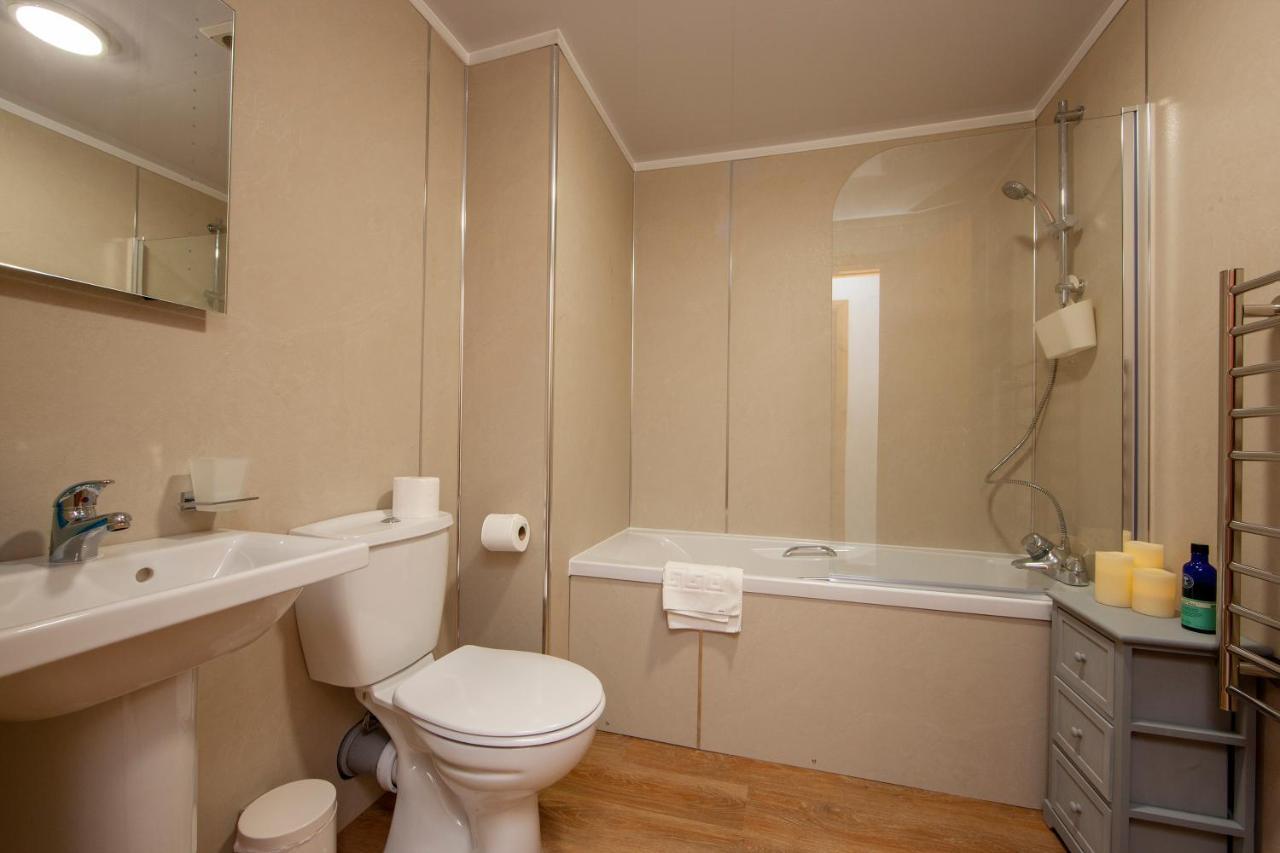 Esplanade Court Holiday Apartments Обан Экстерьер фото