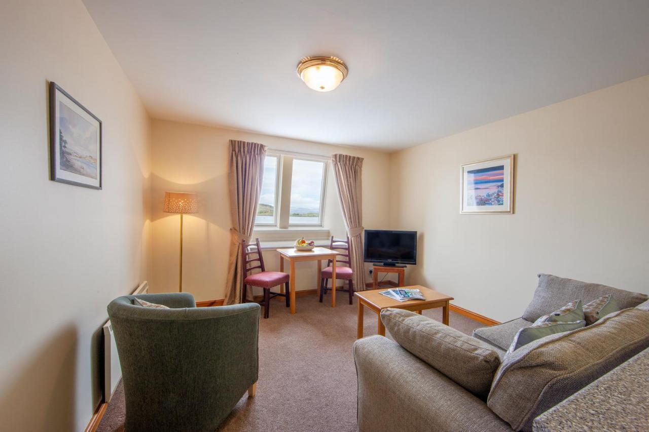 Esplanade Court Holiday Apartments Обан Экстерьер фото