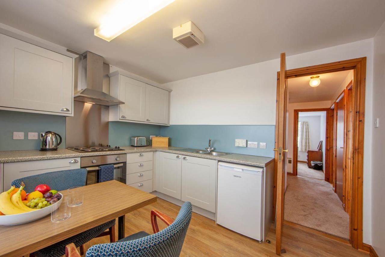 Esplanade Court Holiday Apartments Обан Экстерьер фото