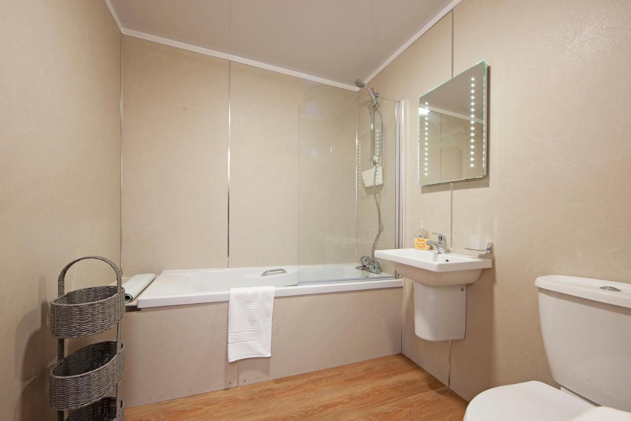 Esplanade Court Holiday Apartments Обан Экстерьер фото